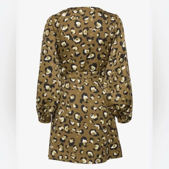 NWOT Vero Moda Long Sleeve Leopard Print Dress Medium - Picture 7 of 7